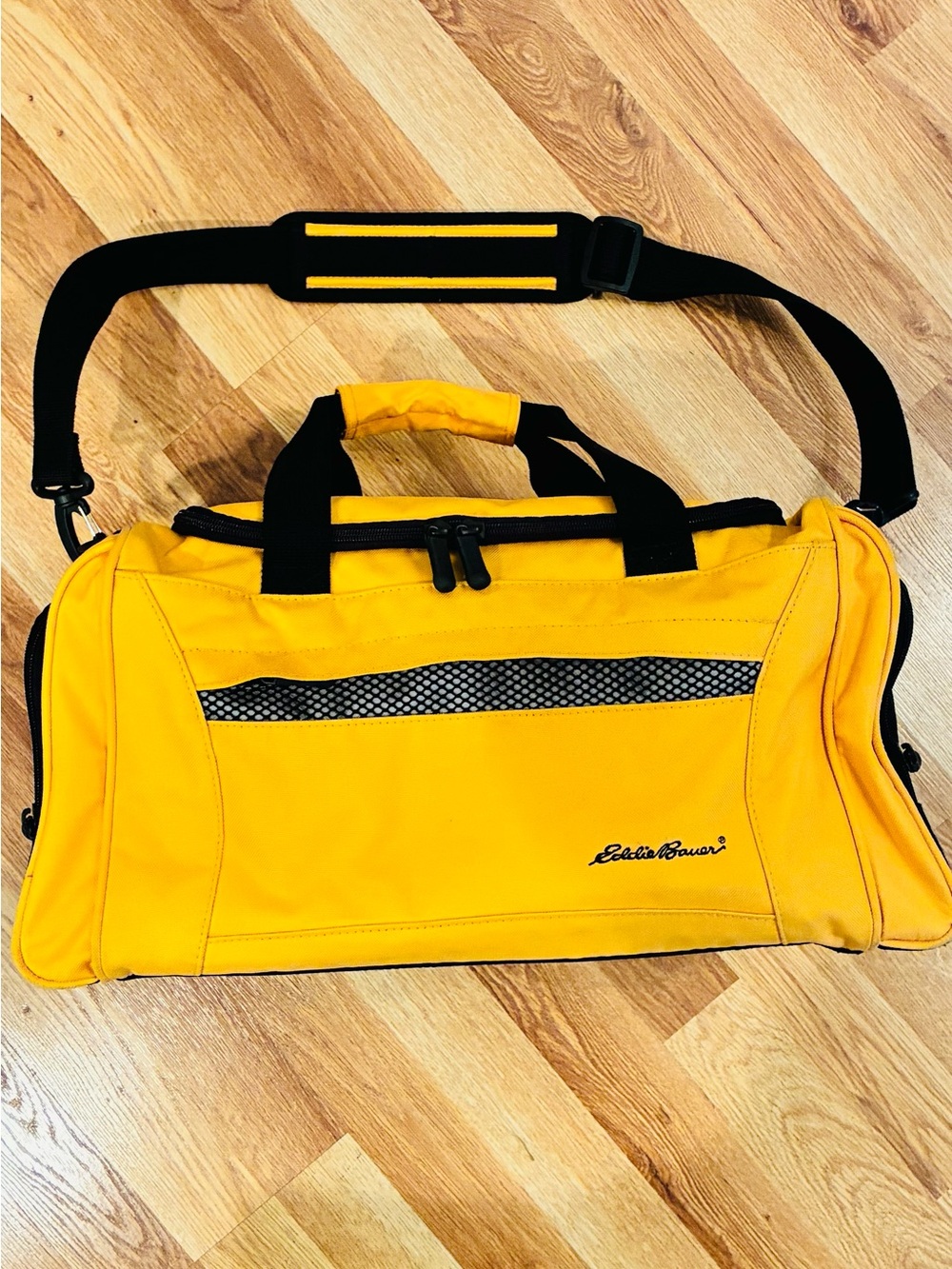 Eddie Bauer Travel Gym Carry-On Duffle Bag Duffel Canvas Hand or Shoulder Carry